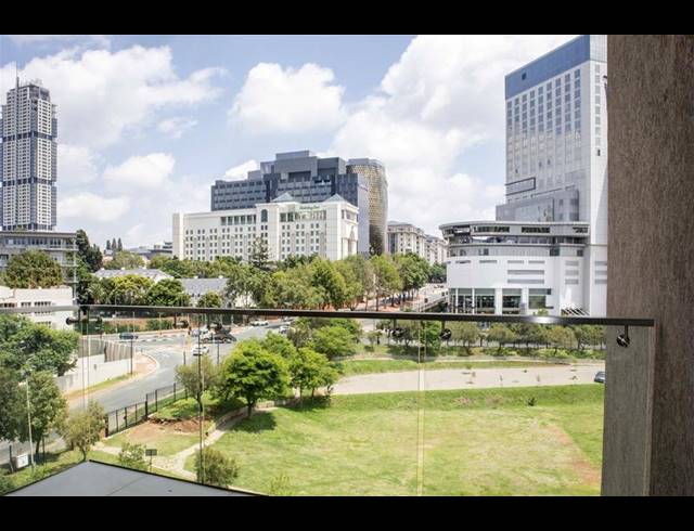 1 BEDROOM APARTMENT FOR SALE IN SANDOWN